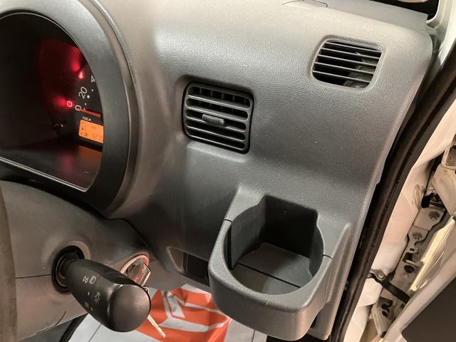 ハイゼットトラック垂直式テールリフトリヤ垂直式テールリフト　４ＷＤ　５速マニュアルミッション　エアコン　ＡＭ／ＦＭラジオ　荷台作業灯　１年間走行距離無制限保証　車検整備付き（大阪府）の中古車