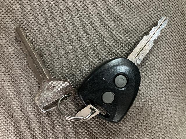 ミライースＬ　メモリアルエディション　１年間走行距離無制限保証１年間走行距離無制限保証　ＣＤステレオ　ＥＴＣ車載器　キーレスエントリー　パワーウィンドウ　デジタルメーター　アイドリングストップ機構　点検整備付き（大阪府）の中古車
