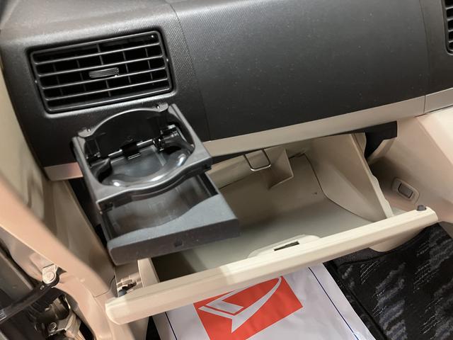 ムーヴＸキーフリーシステム　ＣＤチューナー　エアコン　電動格納ドアミラー　ＣＶＴ　スペアタイヤ　走行２．５万キロ　１年間走行距離無制限保証　　法定点検整備付き（大阪府）の中古車