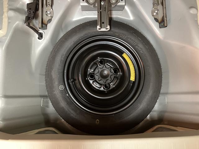 ムーヴＸキーフリーシステム　ＣＤチューナー　エアコン　電動格納ドアミラー　ＣＶＴ　スペアタイヤ　走行２．５万キロ　１年間走行距離無制限保証　　法定点検整備付き（大阪府）の中古車