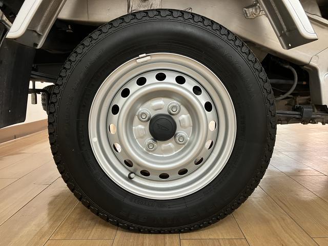 ハイゼットトラックジャンボエクストラ　４ＷＤ　ＣＶＴナビゲーション　ナビ連動型前後ドライブレコーダー　バックカメラ　デジタルインナーミラー　ＥＴＣ車載器　キーフリーシステム　プッシュスタート　ＬＥＤヘッドライト　シートリクライニング（大阪府）の中古車