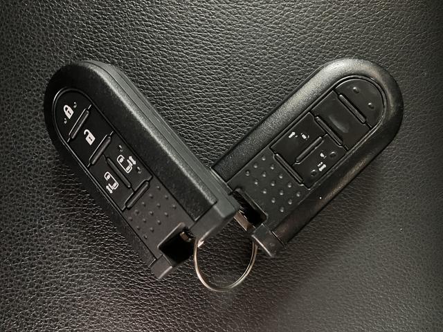 タントカスタムＲＳ　トップエディションＳＡIII１年間距離無制限保証／ターボ／８インチナビ／パノラマバックカメラ／ナビ連動フロントドラレコ／ＬＥＤヘッドライト／ＬＥＤフォグランプ／純正１５インチアルミホイール／シートヒーター／運転席シートリフター（大阪府）の中古車