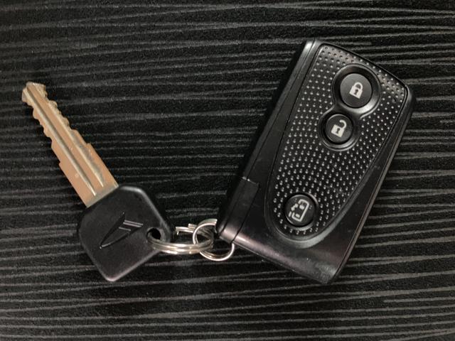 タントカスタムＸスペシャルナビゲーション　バックカメラ　ＥＴＣ車載器　ディスチャージヘッドライト　電動スライドドア　オートエアコン　キーフリーシステム　車検整備付　１年間走行距離無制限保証（大阪府）の中古車