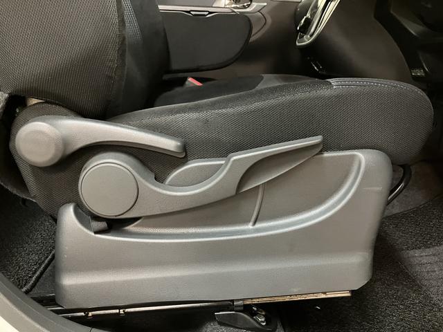 ムーヴカスタム　ＲＳ　ＳＡ　ターボ／ナビ／ＥＴＣ車載器ナビゲーション　ＥＴＣ車載器　ターボ　ＬＥＤヘッドライト　ＬＥＤフォグランプ　消灯回避支援ブレーキ（スマートアシスト）　キーフリーシステム　プッシュスタート　オートエアコン　ベンチシート（大阪府）の中古車