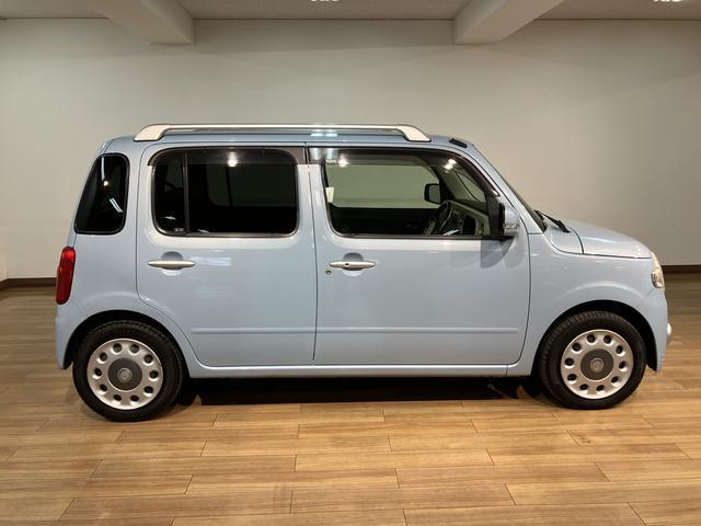 ミラココアココアプラスＧナビゲーション　バックカメラ（ルームミラー表示）　ＥＴＣ車載器　キーフリーキー　オートエアコン　電動格納ドアミラー　ベンチシート　衝突安全ボディ　１年間走行距離無制限保証（大阪府）の中古車