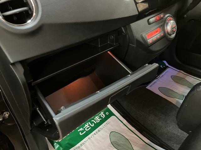 タントエグゼカスタムＧナビ／Ｂｌｕｅｔｏｏｔｈ／バックカメラ／ＥＴＣ車載器／フォグランプ／１年間距離無制限保証／ディスチャージヘッドランプ／オートエアコン／キーフリーシステム／電動格納ドアミラー（大阪府）の中古車