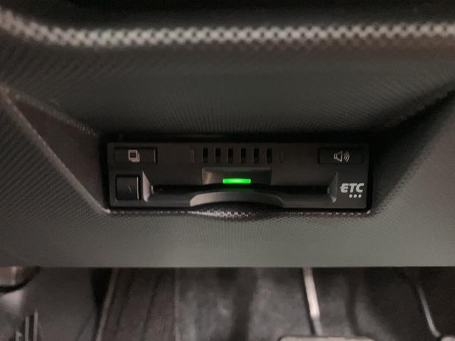 ロッキープレミアムＧナビゲーション　前後ドライブレコーダー　バックカメラ　ＥＴＣ車載器　ＬＥＤヘッドライト　ＬＥＤフォグランプ　シートヒーター　　キーフリーシステム　プッシュスタート（大阪府）の中古車