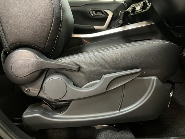 ロッキープレミアムＧナビゲーション　前後ドライブレコーダー　バックカメラ　ＥＴＣ車載器　ＬＥＤヘッドライト　ＬＥＤフォグランプ　シートヒーター　　キーフリーシステム　プッシュスタート（大阪府）の中古車