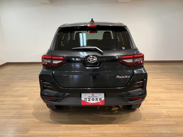 ロッキープレミアムＧナビゲーション　前後ドライブレコーダー　バックカメラ　ＥＴＣ車載器　ＬＥＤヘッドライト　ＬＥＤフォグランプ　シートヒーター　　キーフリーシステム　プッシュスタート（大阪府）の中古車