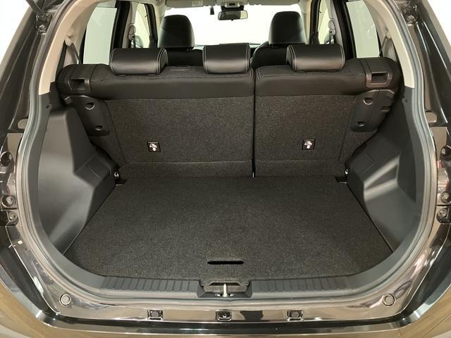 ロッキープレミアムＧナビゲーション　前後ドライブレコーダー　バックカメラ　ＥＴＣ車載器　ＬＥＤヘッドライト　ＬＥＤフォグランプ　シートヒーター　　キーフリーシステム　プッシュスタート（大阪府）の中古車