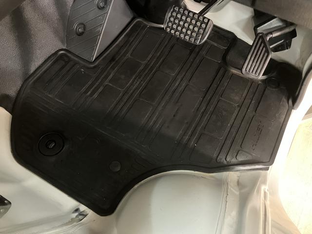 ハイゼットトラックスタンダードSAIIIt1年間距離無制限保証/4速オートマチック/衝突軽減ブレーキ/ダイハツ認定中古車/エアコン/パワーステアリング/AM/FMラジオ(大阪府)の中古車