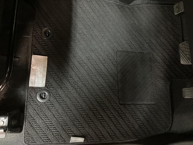 トールカスタムG ターボ SAIII9インチナビ/パノラマバックカメラ/ETC/ドラレコ/フリップダウン/両側電動スライドドア/LEDヘッドライト/ターボ/コーナーセンサー/前席シートヒーター/衝突軽減ブレーキ(大阪府)の中古車