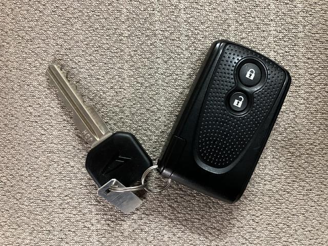 ムーヴＸ１年間距離無制限保証／ダイハツ認定中古車／ナビゲーション／Ｂｌｕｅｔｏｏｔｈ／オートエアコン／電動格納ドアミラー／プッシュボタンスタート／キーフリーシステム／アイドリングストップ（大阪府）の中古車