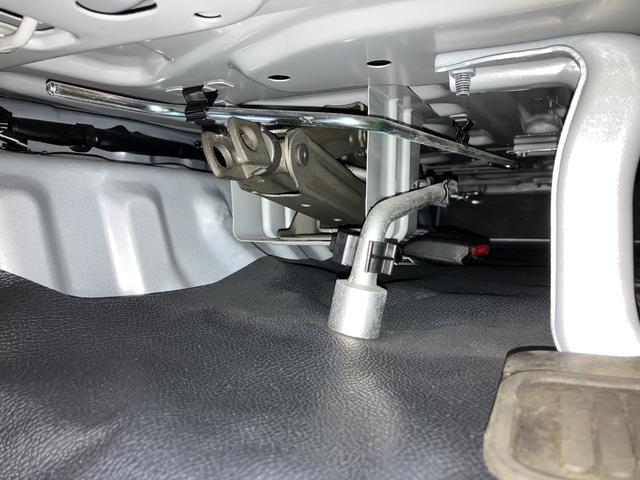 ハイゼットカーゴデラックスSAIIIナビゲーション バックカメラ ETC車載器 フロントドライブレコーダー 衝突回避支援ブレーキスマートアシストIII キーレスエントリー 両側スライドドア ダイハツ正規ディーラー(大阪府)の中古車