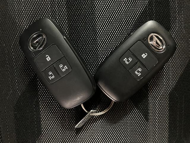 タントファンクロスナビ／バックカメラ／ＬＥＤヘッドライト／ＬＥＤフォグ／前席シートヒーター／両側電動スライドドア／コーナーセンサー／プッシュボタンスタート／キーフリー／アルミホイール（大阪府）の中古車