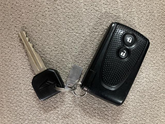 ムーヴＸ　ＳＡ　１年間走行距離無制限保証　認定中古車１年間距離無制限保証／ダイハツ認定中古車／衝突軽減ブレーキ／ＣＤチューナー／アルミホイール／キーフリーシステム／プッシュボタンスタート／オートエアコン／オートライト／電動格納ドアミラー（大阪府）の中古車