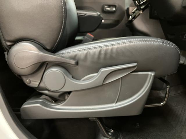 タントカスタムＸ　ナビ／前後ドラレコ／全方位カメラ／認定中古車ナビゲーション　全方位カメラ　ナビ連動型前後ドライブレコーダー　両側電動スライドドア　ＬＥＤヘッドライト　スマートキー　シートヒーター　衝突回避支援ブレーキ　１年間走行距離無制限保証（大阪府）の中古車