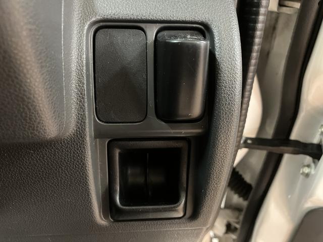 ハイゼットカーゴスペシャル 1年間走行距離無制限保証ナビゲーション(Bluetooth対応) ETC車載器 エアコン パワーステアリング 4速オートマチック ハイルーフ 1年間走行距離無制限保証 車検整備付き(大阪府)の中古車