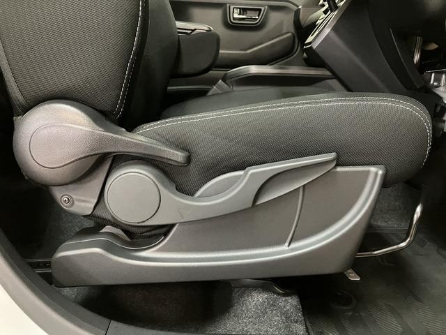 タフトＧ　クロムベンチャー　ナビ／全方位カメラ／エンジンスターターナビゲーション　全方位カメラ　ナビ連動前後ドラレコ　エンジンスターター　ＥＴＣ車載器　ＬＥＤヘッドライト　スマートキー　プッシュスタート　スカイフィールトップ　衝突回避支援ブレーキ　ダイハツ認定中古車（大阪府）の中古車