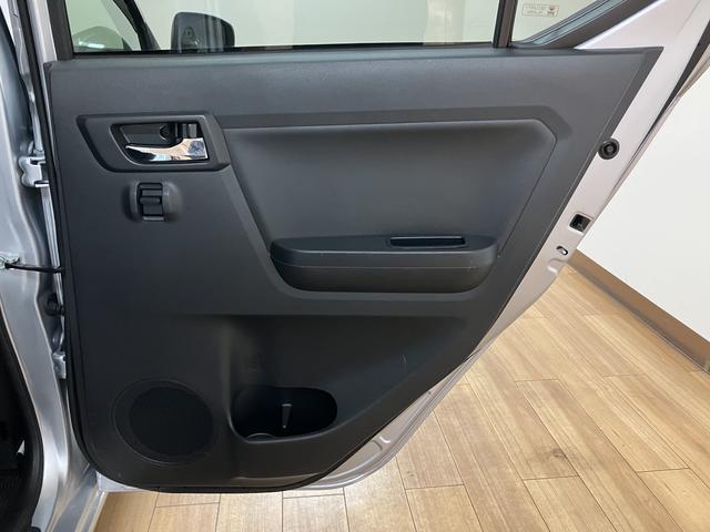 ミライースＸ　ＳＡIII　ナビ／ＥＴＣ車載器／ＬＥＤヘッドライトナビ／Ｂｌｕｅｔｏｏｔｈ／ＥＴＣ車載器／ＬＥＤヘッドライト／コーナーセンサー／キーレスエントリー／衝突軽減ブレーキ／電動格納ドアミラー／アイドリングストップ／パワーウィンドウ／パワーステアリング（大阪府）の中古車