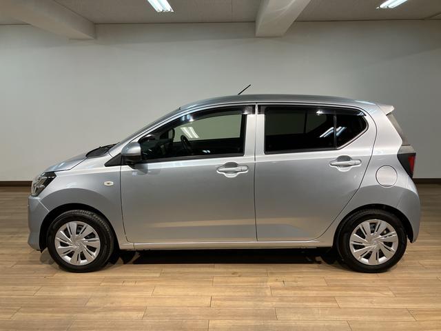 ミライースＸ　ＳＡIIIナビ／Ｂｌｕｅｔｏｏｔｈ／ＥＴＣ／ＬＥＤヘッドライト／コーナーセンサー／キーレスエントリー／電動格納ドアミラー／アイドリングストップ／衝突軽減ブレーキ／パワーウィンドウ／パワーステアリング（大阪府）の中古車