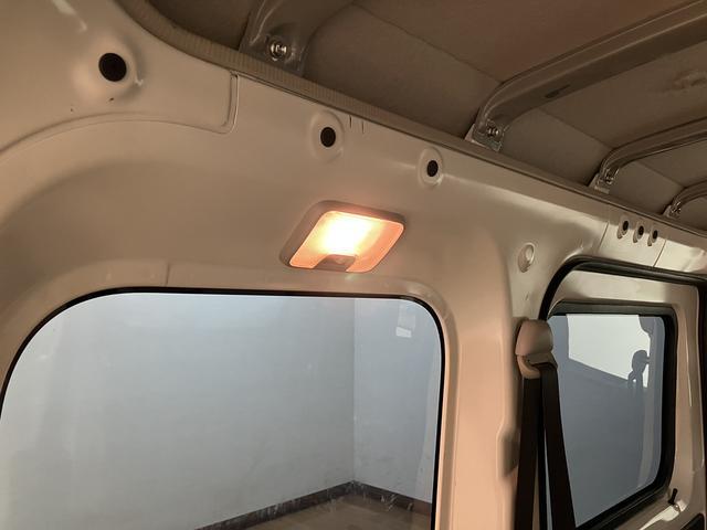 ハイゼットカーゴスペシャル　１年間走行距離無制限保証ハイルーフ　ＣＶＴ　エアコン　パワーウィンドウ　コーナーセンサー　ＡＭ／ＦＭラジオ　衝突回避支援ブレーキスマートアシスト　　１年間走行距離無制限保証　車検整備付き　ダイハツ認定中古車（大阪府）の中古車