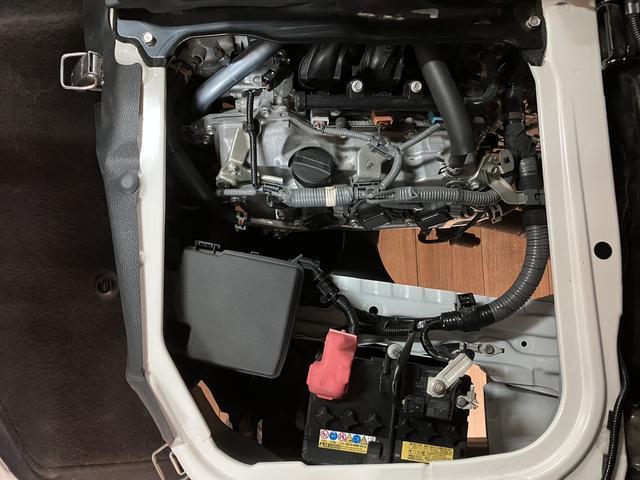 ハイゼットカーゴスペシャル　１年間走行距離無制限保証ハイルーフ　ＣＶＴ　エアコン　パワーウィンドウ　コーナーセンサー　ＡＭ／ＦＭラジオ　衝突回避支援ブレーキスマートアシスト　　１年間走行距離無制限保証　車検整備付き　ダイハツ認定中古車（大阪府）の中古車