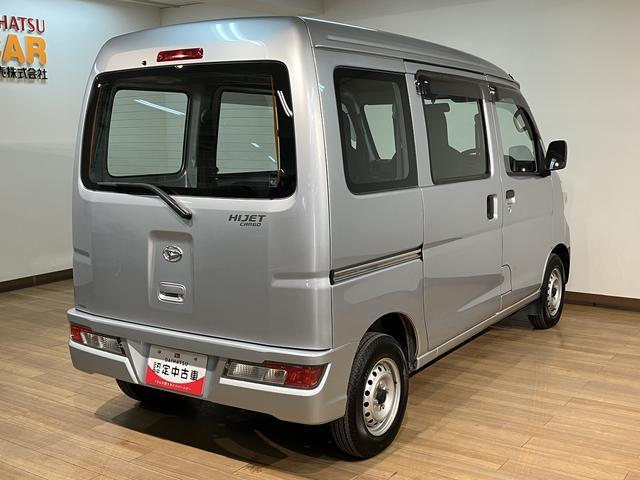 ハイゼットカーゴスペシャル　５Ｍ／Ｔ　１年間走行距離無制限保証５速マニュアルミッション　エアコン　パワーステアリング　集中ドアロック　ＡＭ／ＦＭラジオ　車検整備付き　１年間走行距離無制限保証　ダイハツ認定中古車（大阪府）の中古車