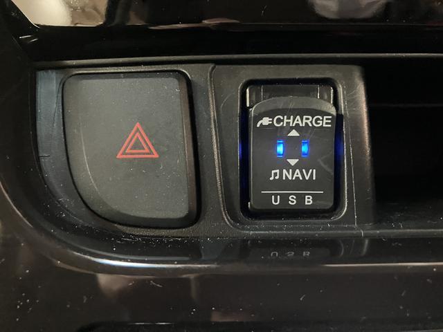 ムーヴカスタム　ＲＳ　ハイパーリミテッドＳＡIII　認定中古車ナビゲーション　全方位カメラ　ＥＴＣ車載器　前後ドライブレコーダー　運転席シートヒーター　ターボ　ＬＥＤヘッドライト　衝突回避支援ブレーキ　スマートキー　プッシュスタート　１年間走行距離無制限保証（大阪府）の中古車