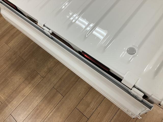 ハイゼットトラックハイルーフ　リヤ４枚リーフスプリング／ＡＭ／ＦＭラジオ届出済み未使用車／リヤ４枚リーフスプリング／ＡＭ／ＦＭラジオ／電動格納ドアミラー／パワーウィンドウ／キーフリー／プッシュボタンスタート／スマートアシスト／エアコン／パワステ／アイドリングストップ（大阪府）の中古車