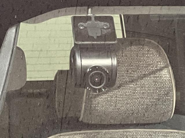 ムーヴキャンバスストライプスＧ　９インチディスプレイオーディオ／前後ドラレコ９インチディスプレイオーディオ　バックカメラ　前後ドライブレコーダー　ＬＥＤヘッドライト　両側電動スライドドア　コーナーセンサー　シートヒーター　ほっとカップホルダー　１年間走行距離無制限保証（大阪府）の中古車