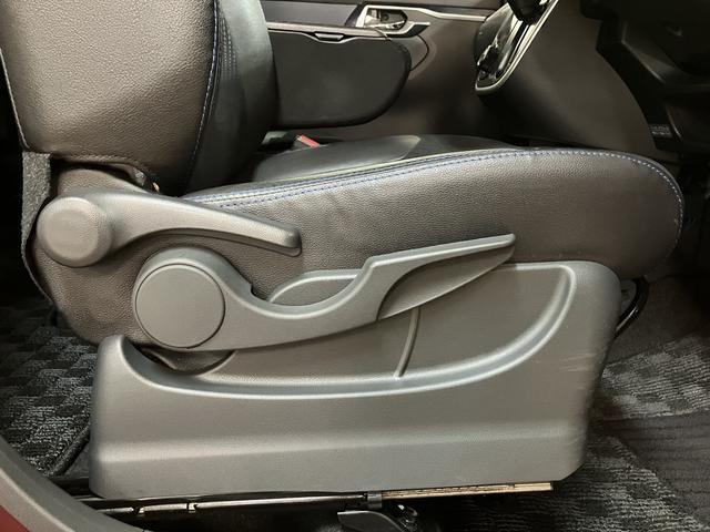 ムーヴカスタム　ＲＳ　ハイパーリミテッドＳＡIIIナビゲーション　ＥＴＣ車載器　ステアリングスイッチ　ターボ　ＬＥＤヘッドライト　ＬＥＤフォグランプ　オートライト　衝突回避支援ブレーキ　スマートキー　プッシュスタート（大阪府）の中古車