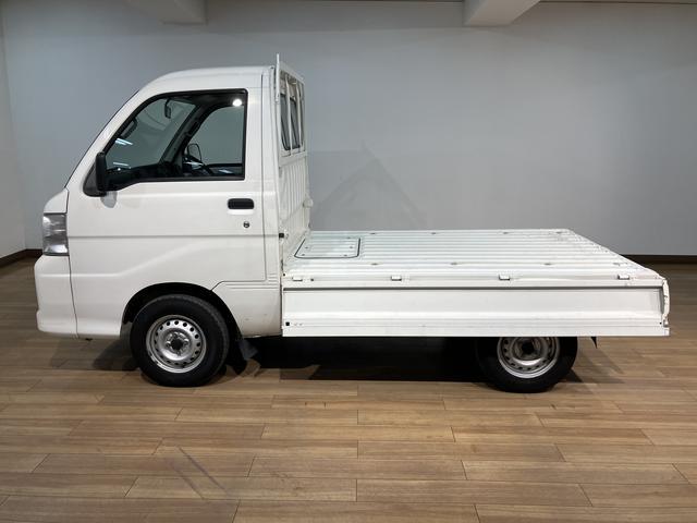 ハイゼットトラックスペシャル１年間距離無制限保証／５速マニュアル／エアコン／ＡＭラジオチューナー／車検整備付／認定中古車（大阪府）の中古車