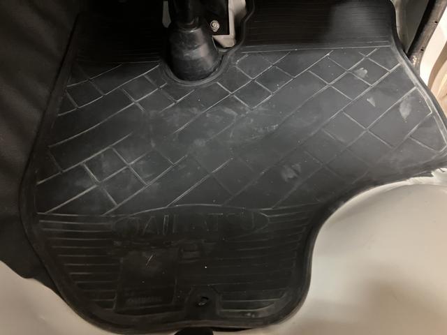 ハイゼットトラックスペシャル１年間距離無制限保証／５速マニュアル／エアコン／ＡＭラジオチューナー／車検整備付／認定中古車（大阪府）の中古車