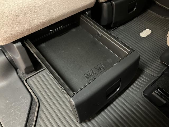 ムーヴキャンバスＸメイクアップリミテッド　ＳＡIII１年間距離無制限保証／ナビ／パノラマバックカメラ／前後ドラレコ／ＥＴＣ／リヤモニター／ルーフキャリアー／両側電動スライドドア／オートライト／運転席シートリフター／プッシュボタンスタート（大阪府）の中古車