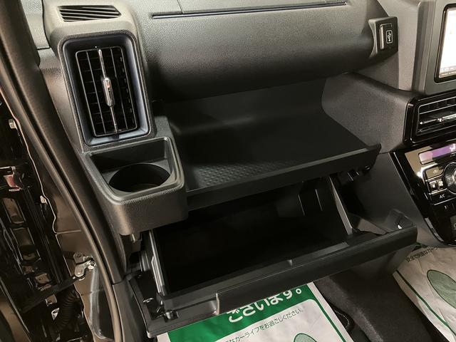 タントカスタムＲＳリミテッド　届出済未使用車／ナビ／ＥＴＣ車載器令和７年式届出済未使用車　純正ナビ　バックカメラ　ＥＴＣ車載器　クルーズコントロール　ターボ　ＬＥＤヘッドライト　両側電動スライドドア　　シートヒーター　キーフリーシステム　プッシュスタート（大阪府）の中古車