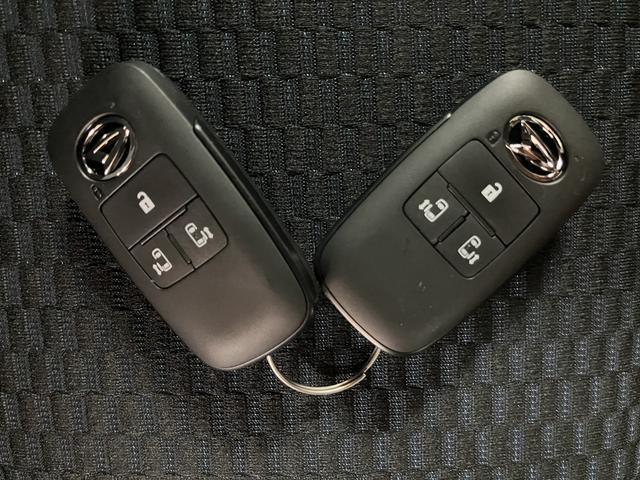 タントカスタムＲＳリミテッド　届出済未使用車／ナビ／ＥＴＣ車載器令和７年式届出済未使用車　純正ナビ　バックカメラ　ＥＴＣ車載器　クルーズコントロール　ターボ　ＬＥＤヘッドライト　両側電動スライドドア　　シートヒーター　キーフリーシステム　プッシュスタート（大阪府）の中古車