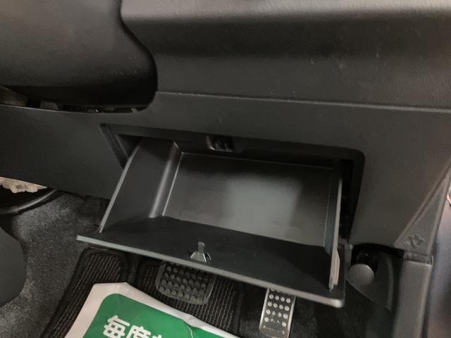 ミラココアココアプラスＧ　ナビ／バックカメラ／１年間走行距離無制限保証ナビゲーション　バックカメラ（ルームミラー表示）　キーフリーシステム　アルミホイール　ルーフレール　オートエアコン　１年間走行距離無制限保証　ダイハツ認定中古車（大阪府）の中古車