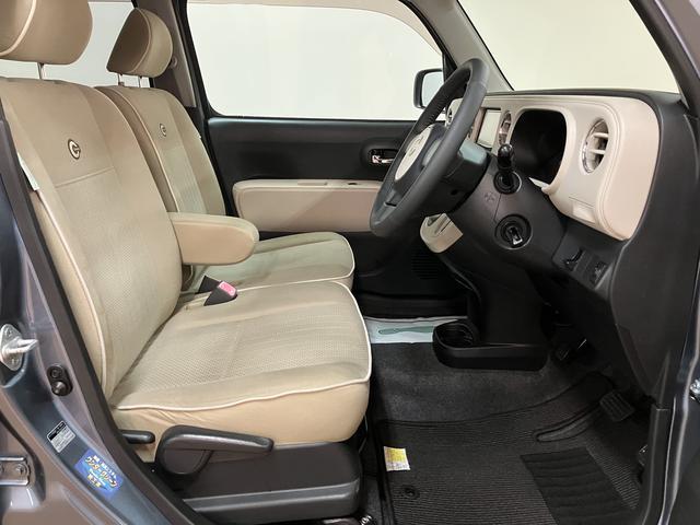 ミラココアココアプラスＧ　ナビ／バックカメラ／１年間走行距離無制限保証ナビゲーション　バックカメラ（ルームミラー表示）　キーフリーシステム　アルミホイール　ルーフレール　オートエアコン　１年間走行距離無制限保証　ダイハツ認定中古車（大阪府）の中古車