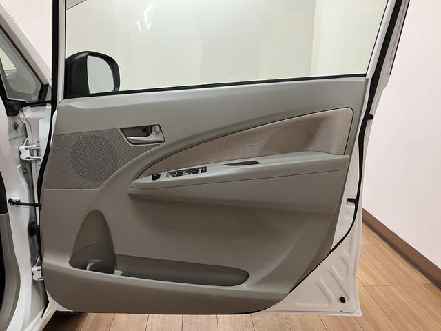 ムーヴＬ　ＳＡ　ナビ／ＥＴＣ車載器／１年間走行距離無制限保証ナビゲーション　ＥＴＣ車載器　　衝突回避支援ブレーキ・スマートアシスト　キーレスエントリー　電動格納ドアミラー　オートエアコン　１年間走行距離無制限保証　ダイハツ認定中古車　車検整備付き（大阪府）の中古車