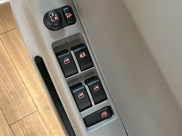 ムーヴコンテＸスペシャル　ＣＤステレオ／キーレスエントリー１年間距離無制限保証／認定中古車／ＣＤステレオ／キーレスエントリー／電動格納ドアミラー／マニュエルエアコン／パワーステアリング／パワーウィンドウ／（大阪府）の中古車