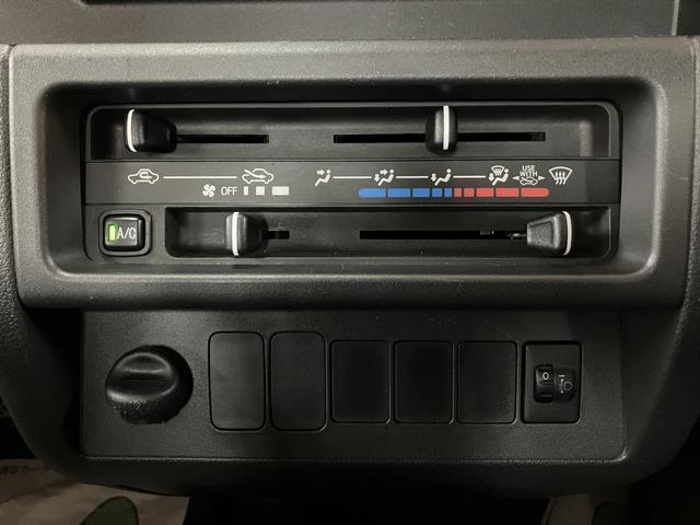 ハイゼットトラックスタンダード　４Ａ／Ｔ　ナビ／ドラレコ／ＥＴＣ車載器ナビ　ドライブレコーダー　ＥＴＣ車載器　４速オートマチック　エアコン　パワーステアリング　法定１２か月点検整備付き　１年間走行距離無制限保証　ダイハツ認定中古車（大阪府）の中古車