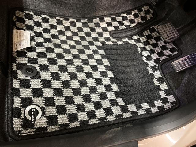 ミラココアココアプラスＧ　ナビ／ワンセグ／バックカメラ／前後ドラレコ１年間距離無制限保証／ナビ／ワンセグ／バックカメラ／Ｂｌｕｅｔｏｏｔｈ／ＥＴＣ／前後ドラレコ／シートヒーター／キーフリーシステム／電動格納ドアミラー／エアコン／パワーステアリング／パワーウィンドウ（大阪府）の中古車