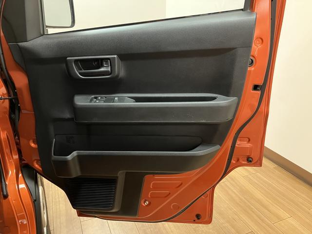 ハイゼットカーゴＤＸ　１年間走行距離無制限保証スマアシ　コーナーセンサー　キーレスエントリー　ＡＭ／ＦＭラジオ　フロントパワーウィンドウ　両側スライドドア　１年間走行距離無制限保証　車検整備付き（大阪府）の中古車