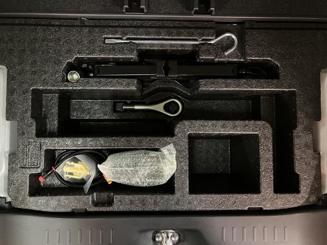 タントカスタムＲＳ　トップエディションＳＡIII　ナビ／ＥＴＣ１年間距離無制限保証／ターボ／８インチナビ／Ｂｌｕｅｔｏｏｔｈ／ＥＴＣ／パノラマバックカメラ／ナビ連動フロントドラレコ／ＬＥＤヘッドランプ／ＬＥＤフォグランプ／両側電動スライドドア／シートヒーター（大阪府）の中古車