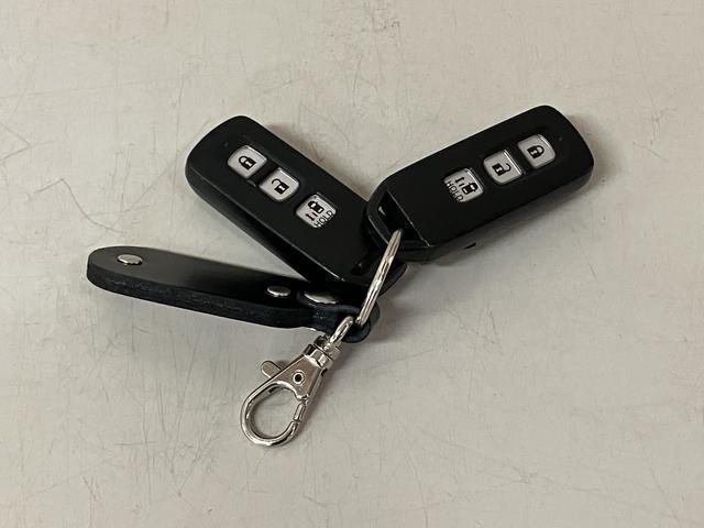 N−BOXカスタムG・Lホンダセンシング8インチナビ バックカメラ 前後ドラレコ ETC車載器 両側スライド片側電動スライドドア LEDヘッドライト ホンダセンシング 1年間走行距離無制限保証(大阪府)の中古車
