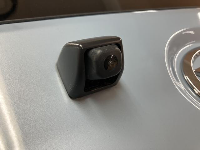 ミラココアココアＸナビゲーション　バックカメラ　キーフリーシステム　オートエアコン　電動格納ドアミラー　ベンチシート　スペアタイヤ　アイドリングストップ　１年間走行距離無制限保証　法定点検受渡し（大阪府）の中古車