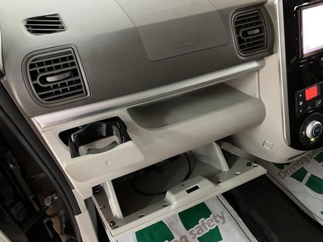 タントＸ　ＳＡIIIナビゲーション　バックカメラ　ナビ連動型フロントドライブレコーダー　両側スライド片側電動スライドドア　シートヒーター　スマートアシストＩＩＩ　１年間走行距離無制限保証（大阪府）の中古車