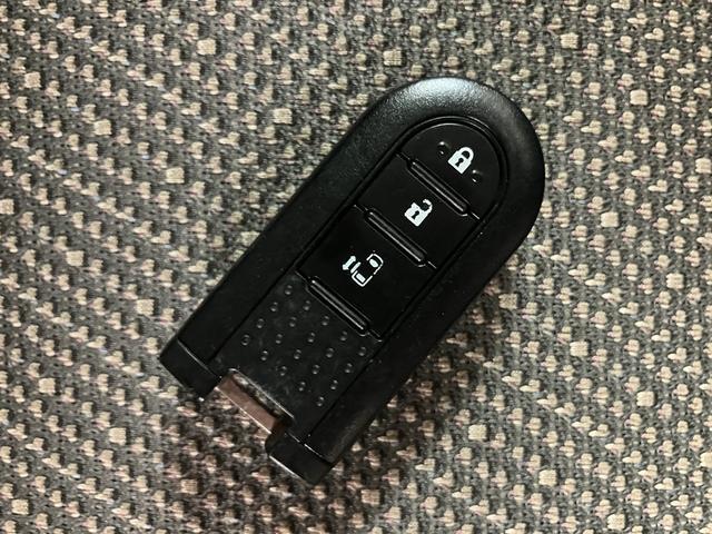 タントＸ　ＳＡIIIナビゲーション　バックカメラ　ナビ連動型フロントドライブレコーダー　両側スライド片側電動スライドドア　シートヒーター　スマートアシストＩＩＩ　１年間走行距離無制限保証（大阪府）の中古車