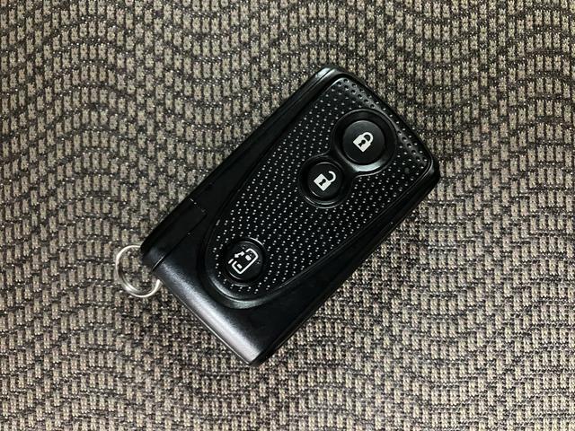 タントＸ　ナビ／ワンセグ／バックカメラ／電動スライドドア１年間距離無制限保証／ナビ／ワンセグ／バックカメラ／電動スライドドア／電動格納ドアミラー／オートエアコン／キーフリーシステム／アイドリングストップ／パワーステアリング／パワーウィンドウ（大阪府）の中古車